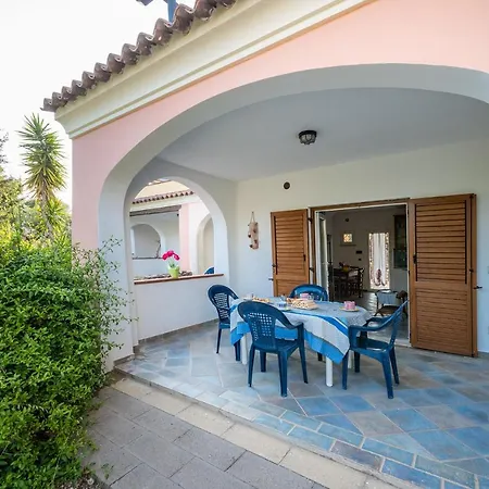 Affittasardegna-il Castello 3 Daire